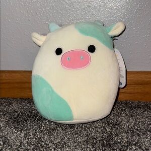 Belana NWT Cow Squishmallow 7”